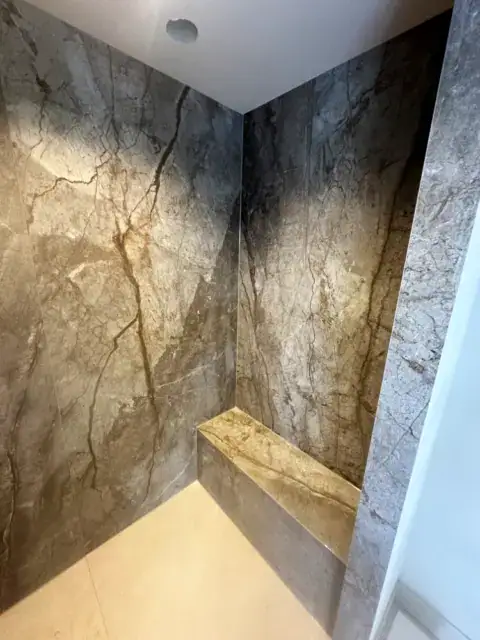 Kitbedrijf voor kitwerk Luxe badkamer Veldhoven